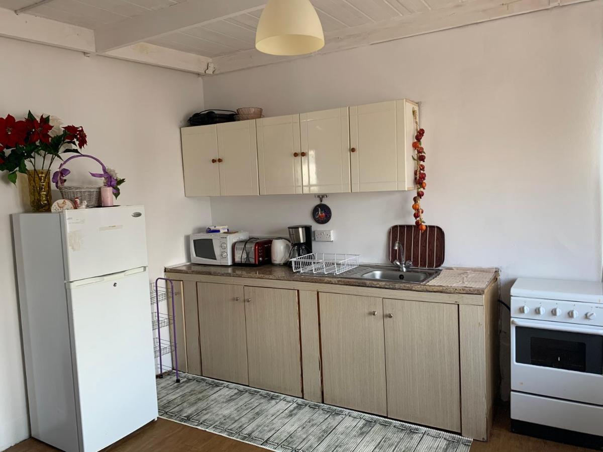 Mini Penthouse Ларнака Экстерьер фото